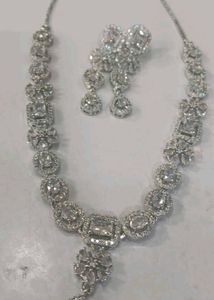 AD Neckless