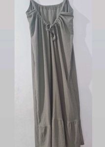 Backless dress