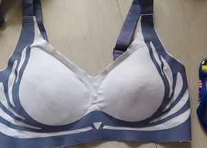 SEAMLESS BRA IN DUEL COLOUR