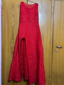 this is beautiful ethinic gown for women