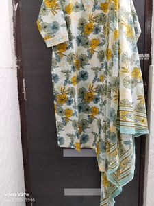 Floral Print Salwar Suit