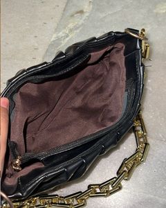 Leather Is Soft It Fold Easly Not Solid