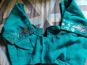 Elegant Teal Paisley Saree