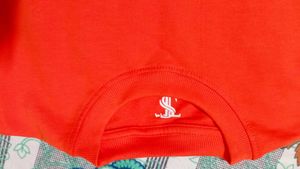Women&#39;s Burger Graphic Red T-Shirt