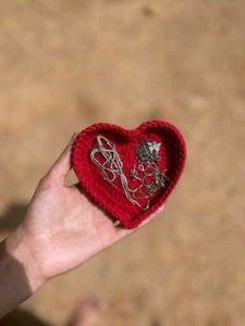 Crochet small jewellery storage