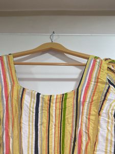 Trendy Crop Top In Very Good Condition