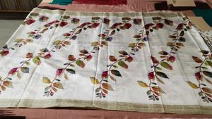 Beautiful White Sari With Blouse Piece