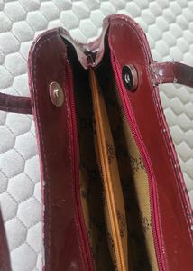 Handbag