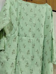 Green Floral Print Top