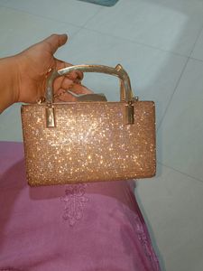 GOLD SLING BAG FOR PARTIES❣️