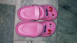 Women Never Used Crocks