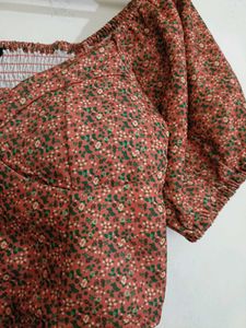 Unused Forever 21 Floral Top