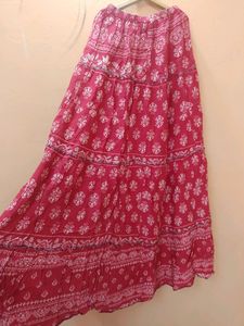 Skirt Which Is Not Used