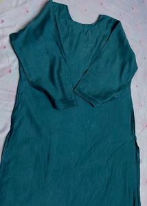 Elegant Teal Embroidered Kurta