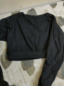 Black Cropped Long Sleeve Top