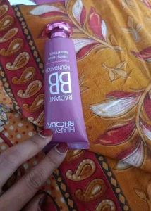 Hilary Rhoda Radiant BB Foundation