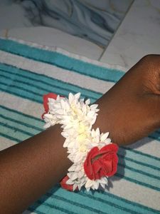 Floral Hair Accessory