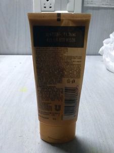 Lakme 9 To 5 Sunscreen