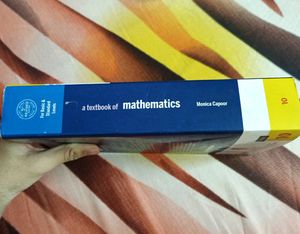 CLASS 10 MATHS (MONICA KAPOOR) REFERENCE BOOK*