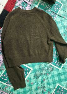 H&amp;M woman Olive Green Knit Sweater #looser