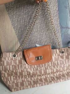 Handbag