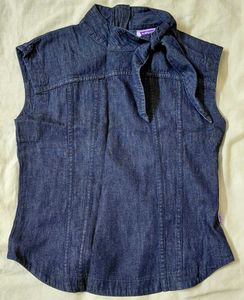 Levi's × Deepika Padukone Tie-Neck Top