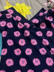 Floral Print V-Neck Top