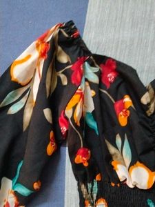 Floral Design Black Cute Off Shoulder Top