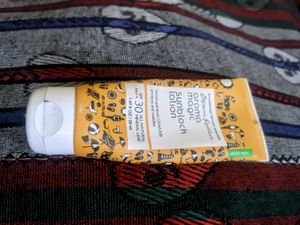 Aroma Magic Sunblock Lotion SPF30 PA++ UVA/UVB