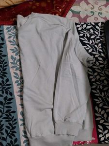 H&amp;M Relaxed Fit Sweatshirt
