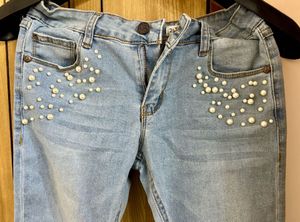 Pearl Embellished Ripped Jeans