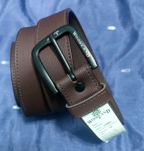 WOODLAND Brown Leather Belt