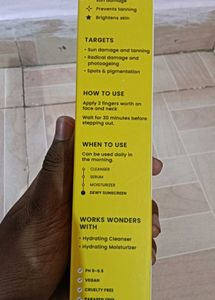 Foxtale Dewy Sunscreen SPF 70 PA ++++
