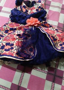 Size 18 For 1 Or 2 Years Old Girls Frok Dress Soft Georgette Cloth Material With Flowers