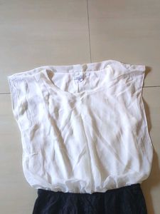 Chic White &amp; Black Dress