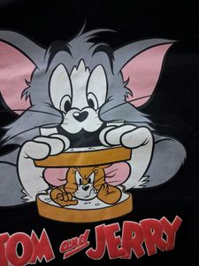 Tom &amp; Jerry Graphic Tee