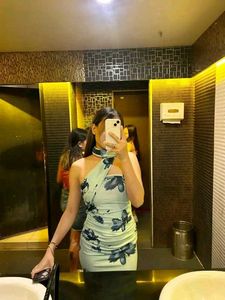 Elegant Blue Floral Maxi Dress