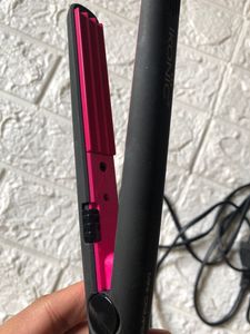 Ikonic Mini Hair Crimper