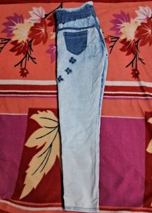 Jeans For Girl.
