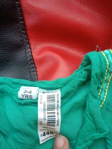 Girls Semi Cotton Frock For 3-4 Years