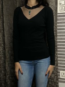 Hot Black Top With Net