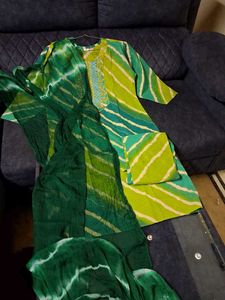 Green Printed Kurta Set Cotton 44 Size