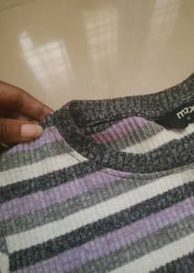 Max fashion striped lavender top