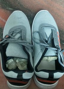 Men Sports Shoes