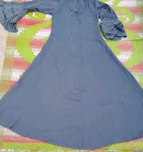 4 Times Used Abaya Honestly 🙂Baki Pura New He