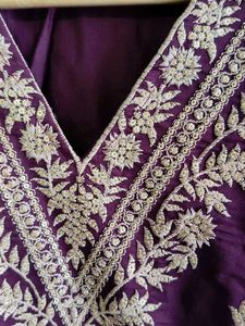MYNTRA 3 Piece Embroidery Suit With Floral Duppata