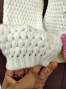 Designer Apple Cut Sweater (White N Pink)