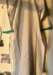 Beautiful White Cotton Chikankari Kurti