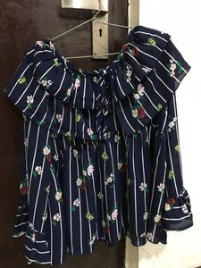 Floral Ink Color Top