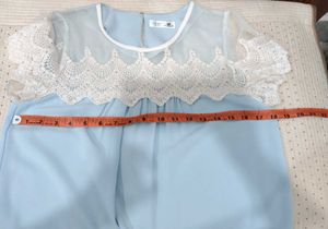 Cute Blue &amp; Lace Top